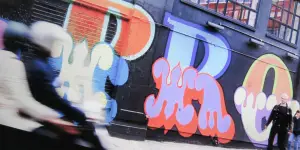 Slider-images_0000s_0025_Background